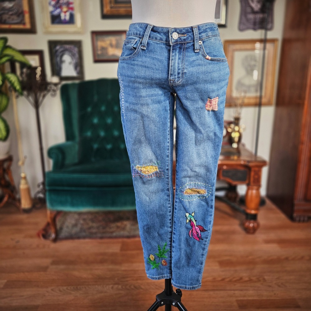 Lucky Brand Skinny Jeans Upcycled Womens Lola Low Rise Hand Embroidered Floral